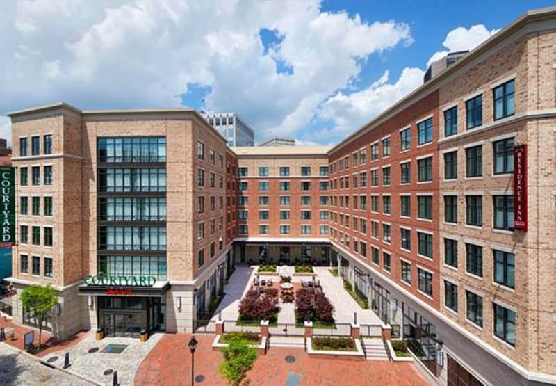 Courtyard By Marriott Richmond Downtown Hotel Exterior foto