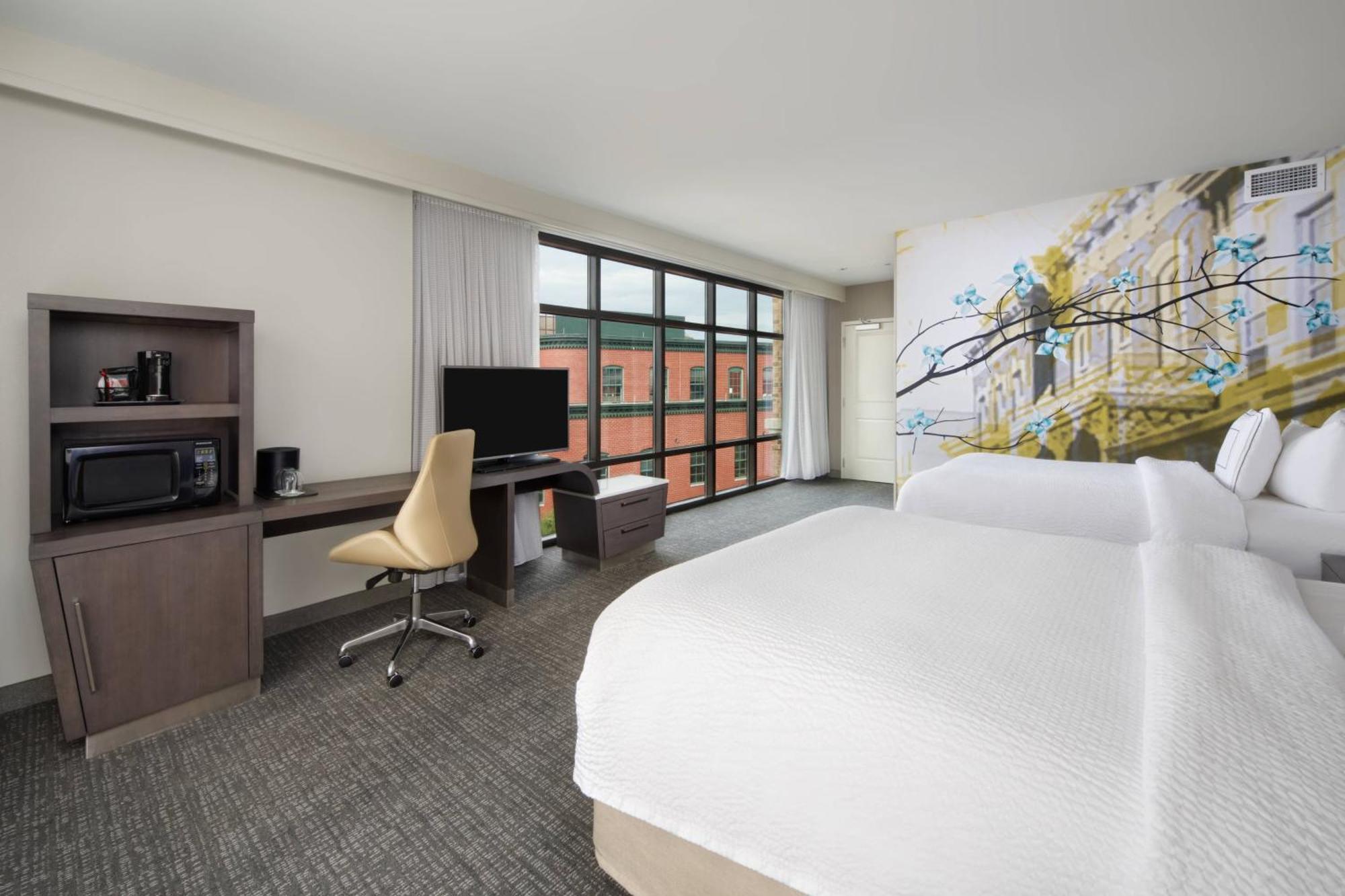 Courtyard By Marriott Richmond Downtown Hotel Exterior foto